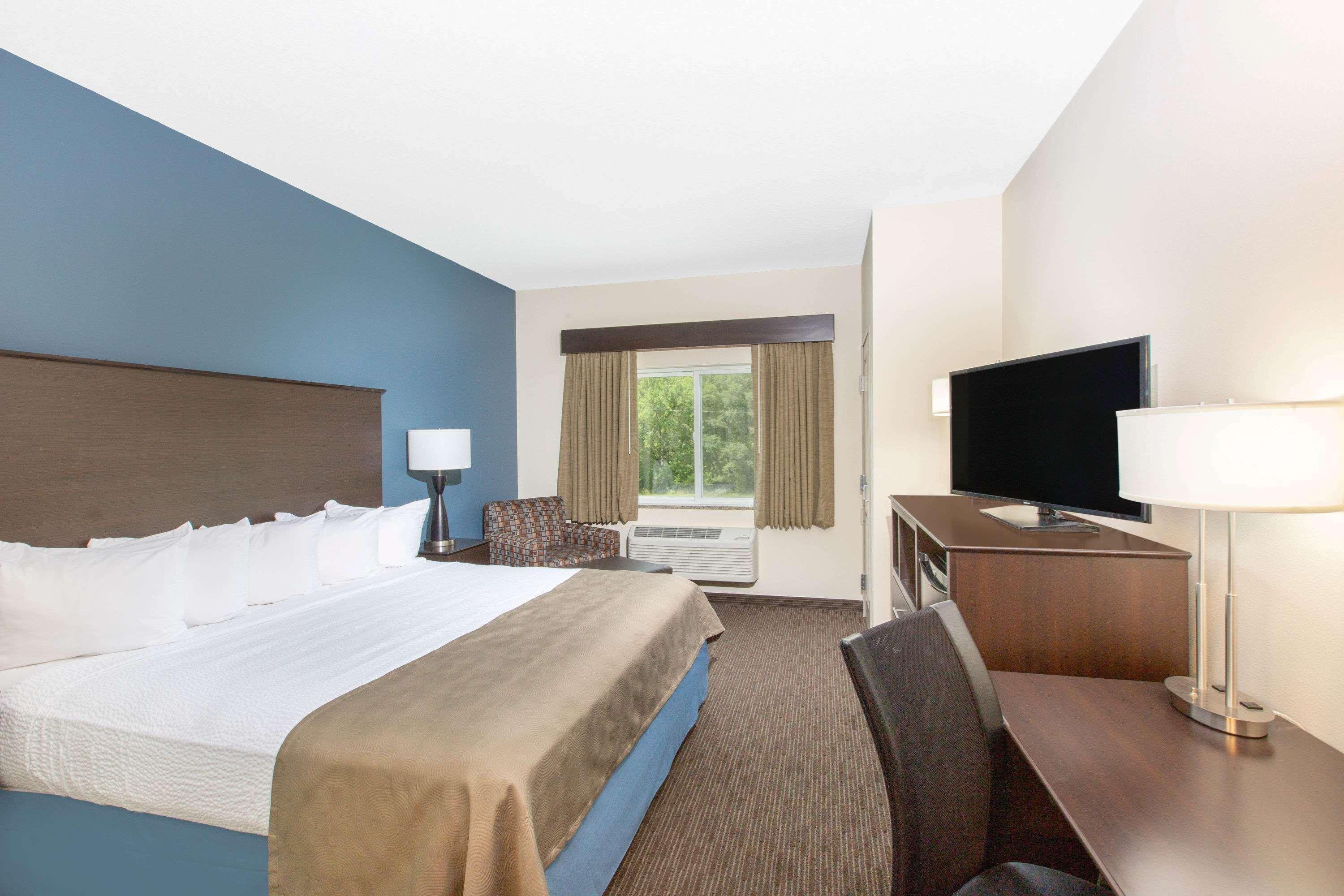 Americinn By Wyndham Humboldt Esterno foto