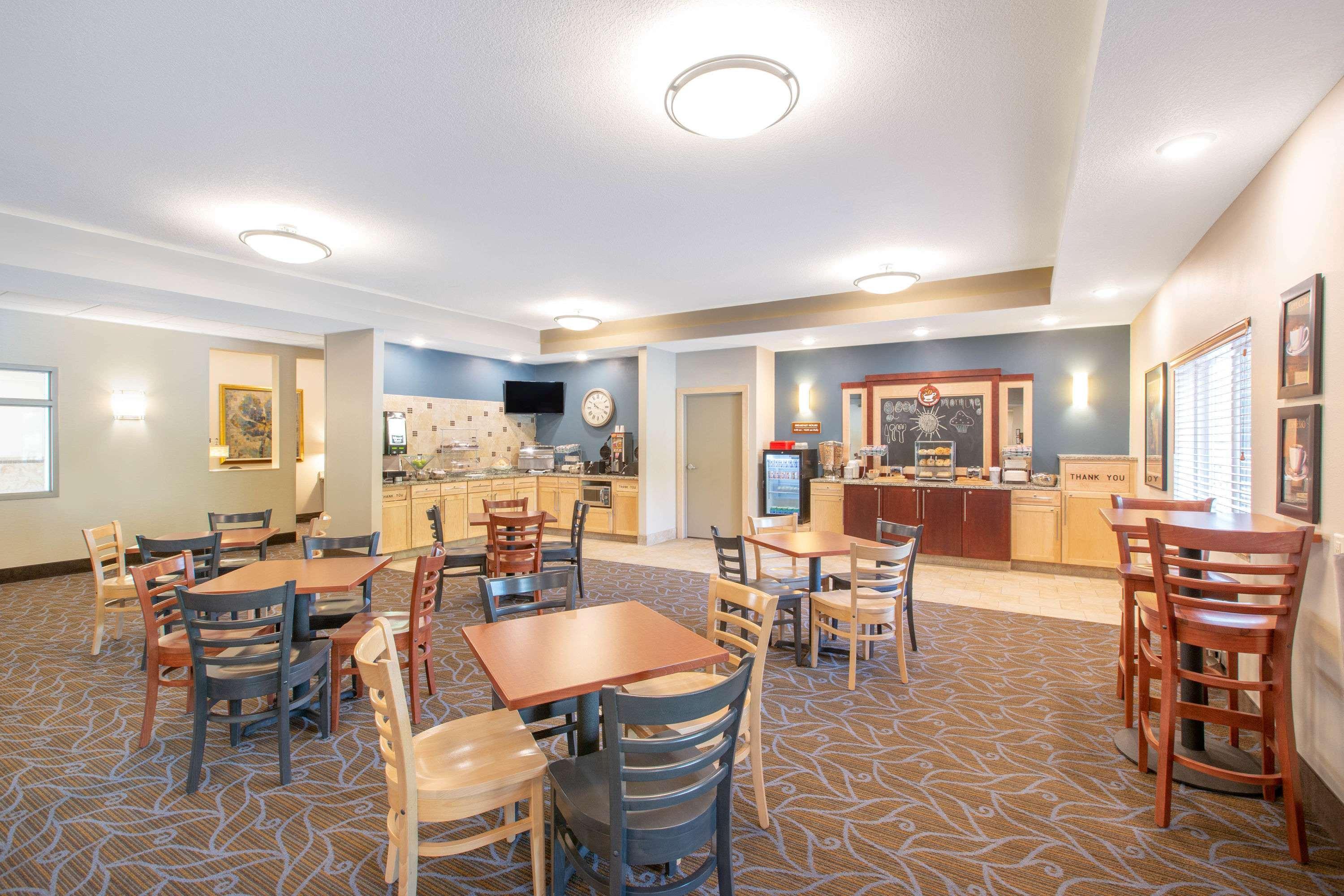 Americinn By Wyndham Humboldt Esterno foto