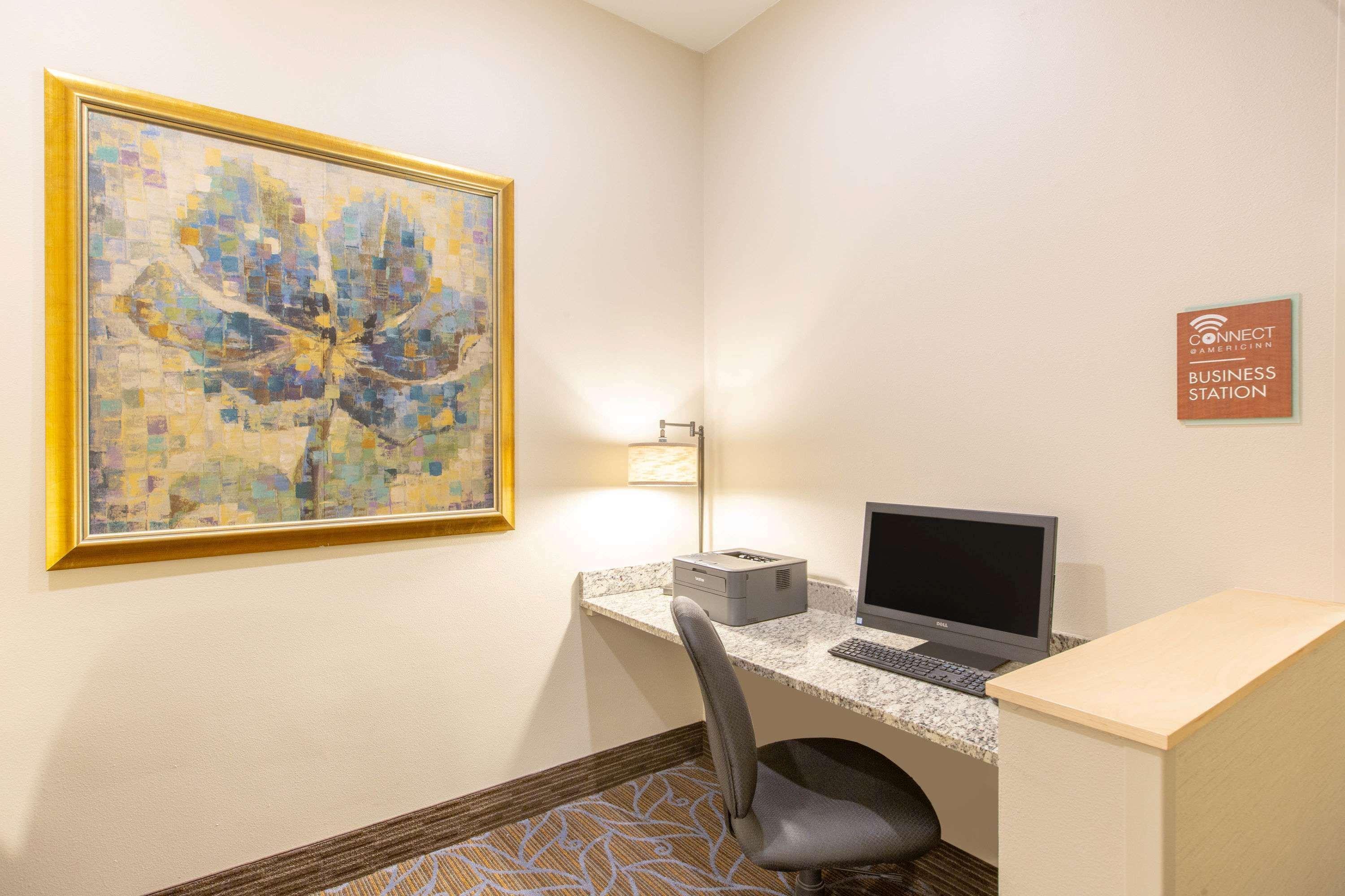 Americinn By Wyndham Humboldt Esterno foto